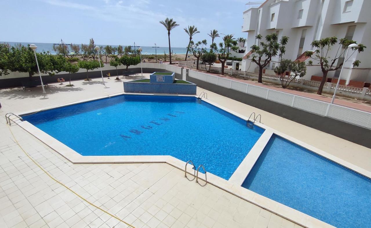 Apartamento En La Playa Con Piscina Пеньискола Экстерьер фото